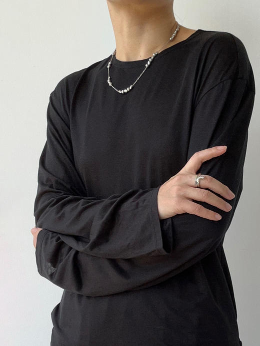 THEHOYAN｜TH2508  08 RICO T-shirt  RICO露背针织衫 可前后两穿  [  黑 ] 商品图2