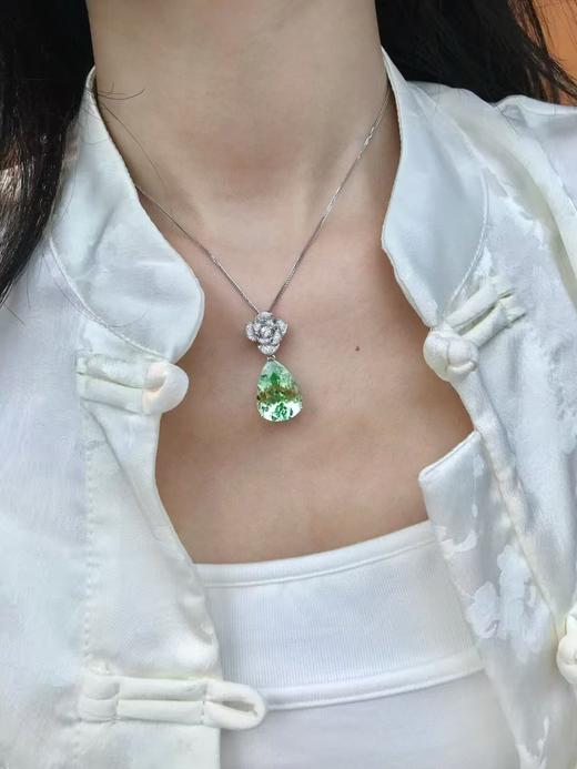 13克拉刻面绿碧玺吊坠 商品图2