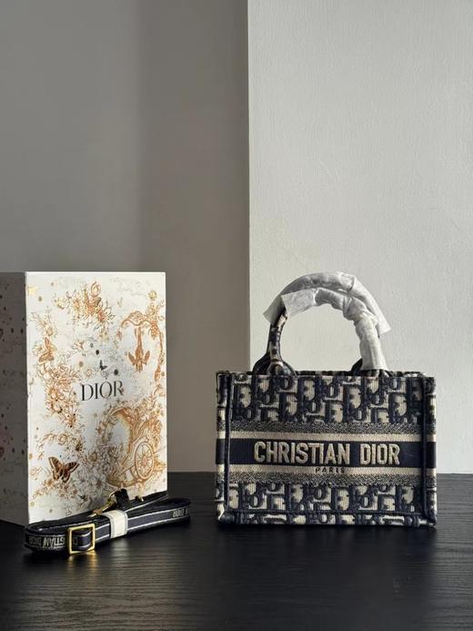 D070419全身刺绣设计百搭时尚单肩手提购物袋 商品图3