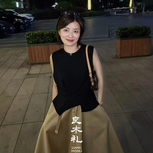 【卖完下架】腰带半裙（2404-2） 商品图4