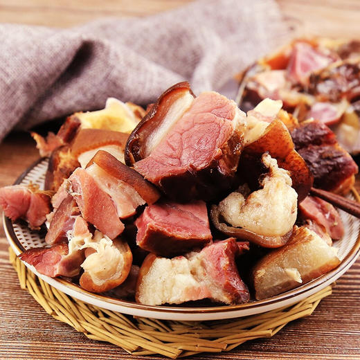 鑫勇泰 柴火熏制腊猪蹄 500g 商品图1
