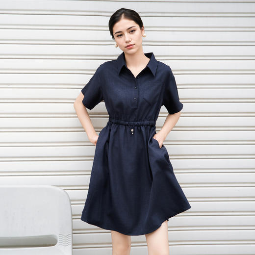 谜底连衣裙短袖2025夏季新款休闲百搭腰部抽绳深蓝短裙257ML7833 商品图0