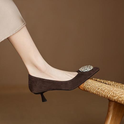 【预售5天】法式黑色低跟鞋女细跟工作鞋职业新款通勤绒面尖头单鞋SP&X1519 商品图1