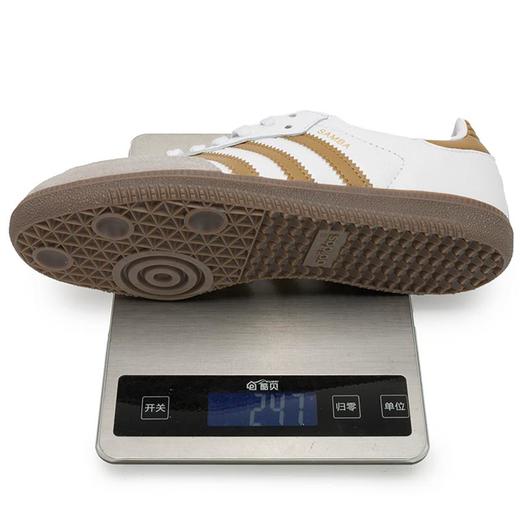 adidas阿迪达斯 男女同款休闲鞋 JH8796 商品图4