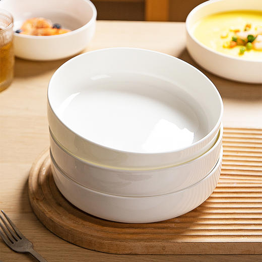 摩登主妇纯白骨瓷餐盘子家用菜盘2025新款餐具碟子釉下彩蒸蛋深盘 商品图2