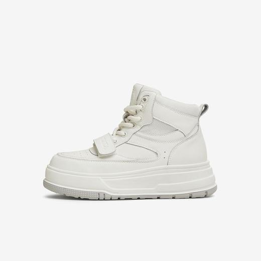 Tata他她 女休闲板鞋 CZ901AD5 商品图2