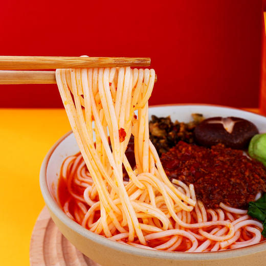 云南特色速食米线礼包（小锅米线袋装*2+傣味酸辣米线袋装*2+鸡汤菌菇米线袋装*1） 商品图2