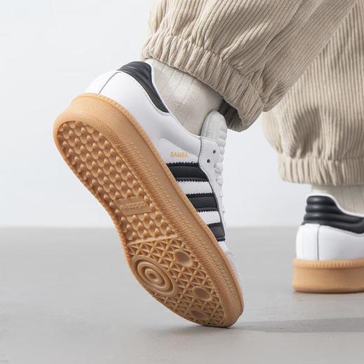 adidas阿迪达斯 男女同款休闲鞋 IE1377 商品图3