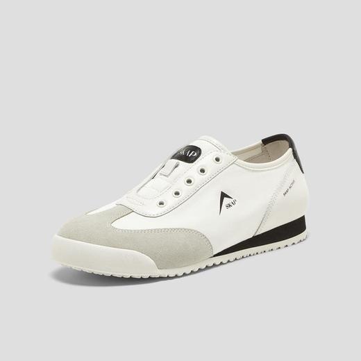 SKAP圣伽步 女休闲鞋 AHG01AM5 商品图1