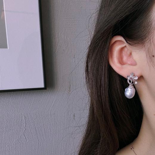 【甄珠贝】松弛感 澳白巴洛克 花朵耳环 12mm 925纯银耳环 商品图5