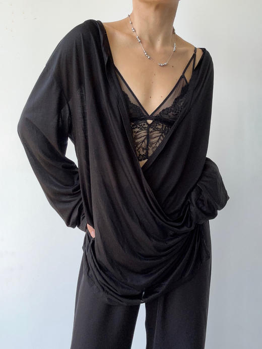 THEHOYAN｜TH2508  08 RICO T-shirt  RICO露背针织衫 可前后两穿  [  黑 ] 商品图9