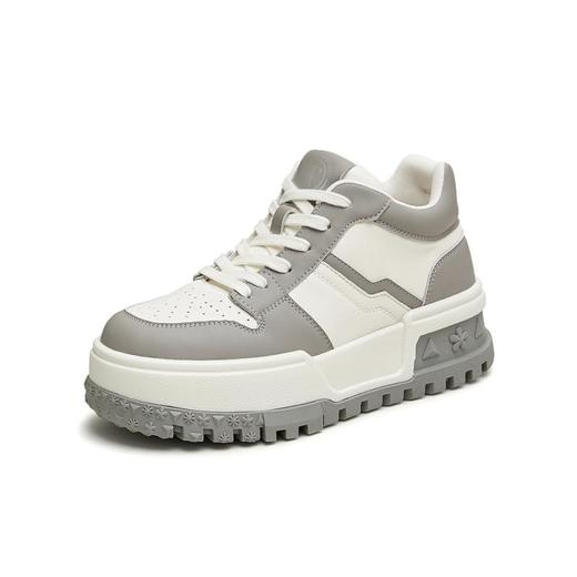 Tata他她 女休闲板鞋 GDR02CM4 商品图0