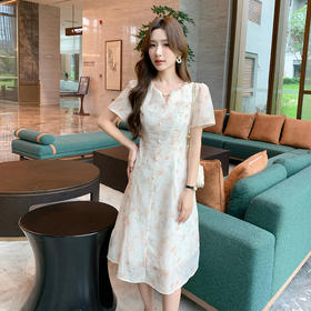 奢姿大码女装2025夏季减龄镂空设计圆领连衣裙胖妹妹时尚碎花裙子9952822232