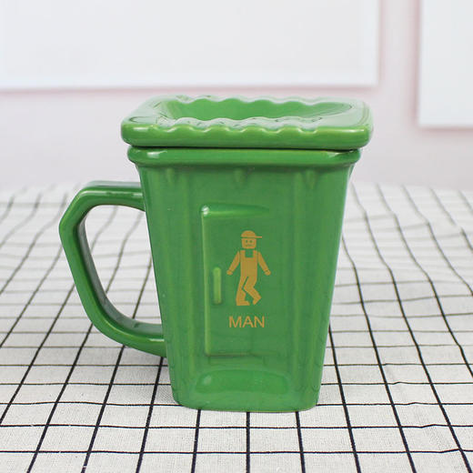 【恶搞马克杯，整蛊礼物必备！】蹲厕陶瓷杯水杯 创意个性搞怪马克杯 恶搞送朋友蹲便器杯子整蛊礼物-QQ 商品图6