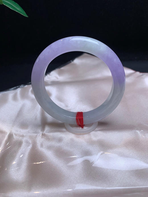 620410，52.8紫罗兰手镯，紫罗兰底，很秀气 商品图3