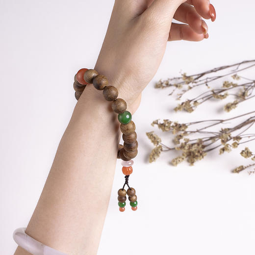 xy0410沉香+碧玉南红瓜珠手串 商品图8