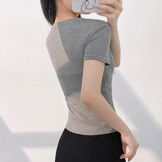 【经典百搭❗️弹力人棉极简T恤】简约不“简单” 春夏百搭无可挑剔短t恤，柔软透气亲肤不变形，短款紧身减领小衫，夏季时尚短袖白色打底衫上衣L 商品图4