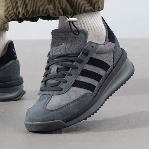 adidas阿迪达斯 男女同款休闲鞋 JH5091 商品图3