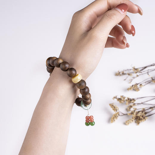 xy0411沉香+南红蜜蜡虎睛石手串 商品图8