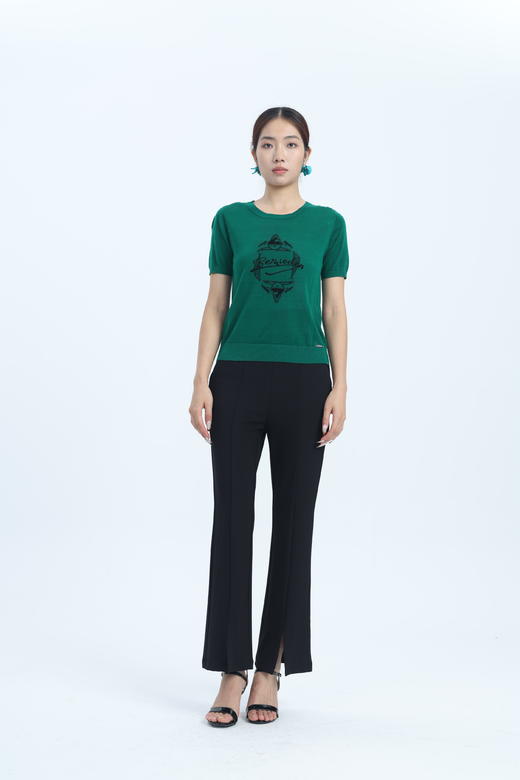 伯妮斯茵 | 复古文艺 绿色人面鱼纹提花针织上衣 文物纹样工艺 修身显瘦 气质出游款  人面鱼纹图案撞色提花针织衫SZ2E02-漆黑、庭芜绿、紫薄汗 商品图3