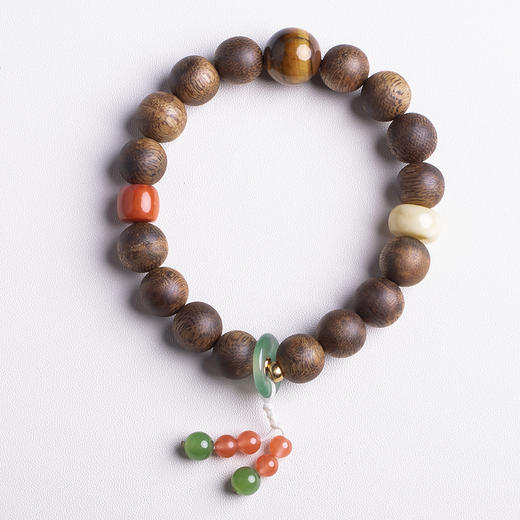 xy0411沉香+南红蜜蜡虎睛石手串 商品图9