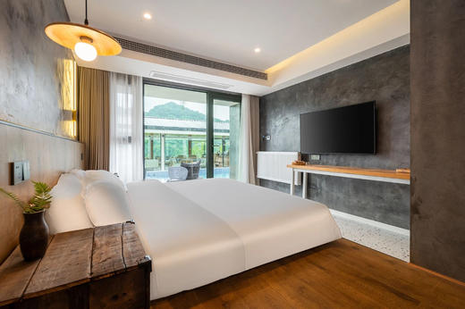 亲子耍水避暑 💦【青城山初见山野酒店】侘寂风绝美私汤酒店
🌊畅泡悬崖无边泳池、星光泳池 商品图7