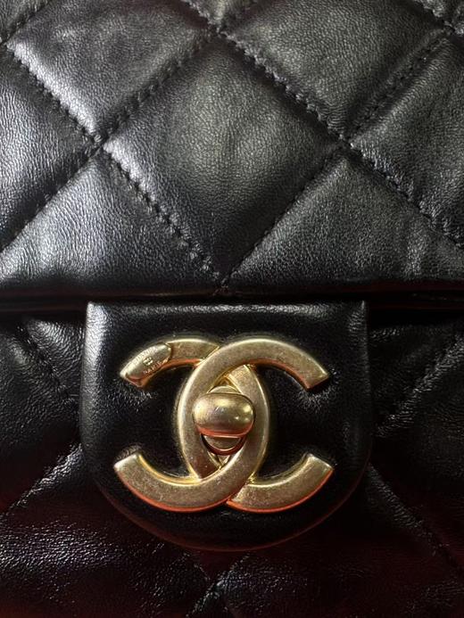 CHANEL香奈儿 CF 23S 金币款菱格纹链条 小羊皮 翻盖包手提单肩斜挎包 小号 女款 黑色 商品图7