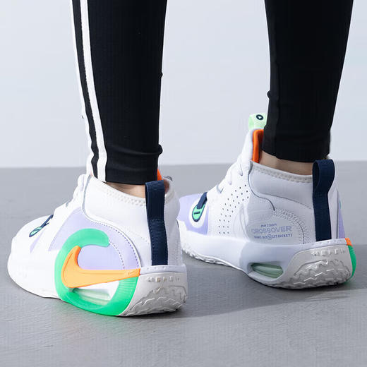 NIKE耐克 男女休闲鞋 FB2689-101 商品图4