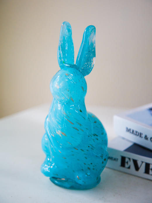 蓝色兔子摆件 商品图0