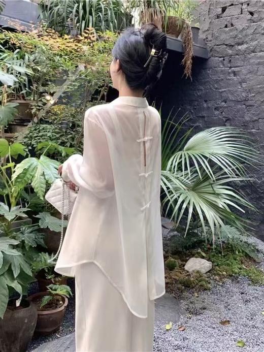 新中式后背开衩罩衫 商品图2