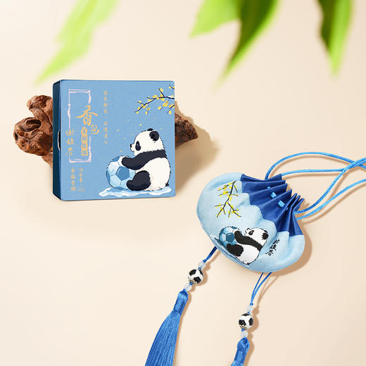 足球熊猫限定香包   腊梅（金梅）香调 商品图4