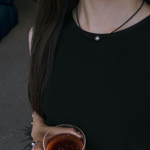 【甄珠贝】【暗星】大溪地巴洛克珍珠 9-10mm 黑尖晶石项链 商品图6