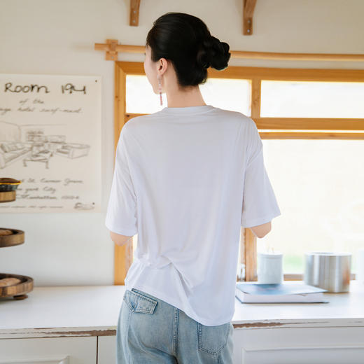 谜底T恤短袖女2025夏新款抽象印花休闲百搭宽松圆领上衣257MT7785 商品图2