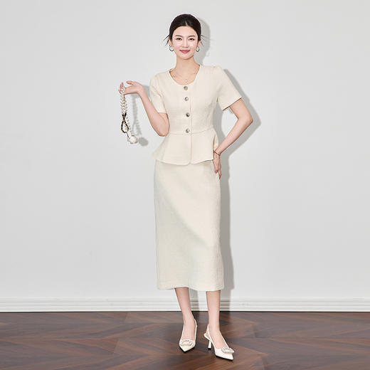 「高货wl」全新升级【铂金会员413/天猫559/差价146】(99142)洛诗琳时尚简约浮雕肌理泡泡袖上衣高级感半裙两件套女 商品图2