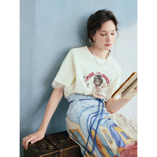 两三事 旧舷绒迹 2025夏季新款个性蕾丝拼接印花短袖t恤女宽松 商品图3