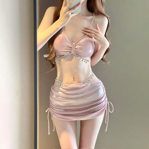 2025新款比基尼泳衣女性感三件套水钻高级感分体海边度假温泉泳装 商品图1