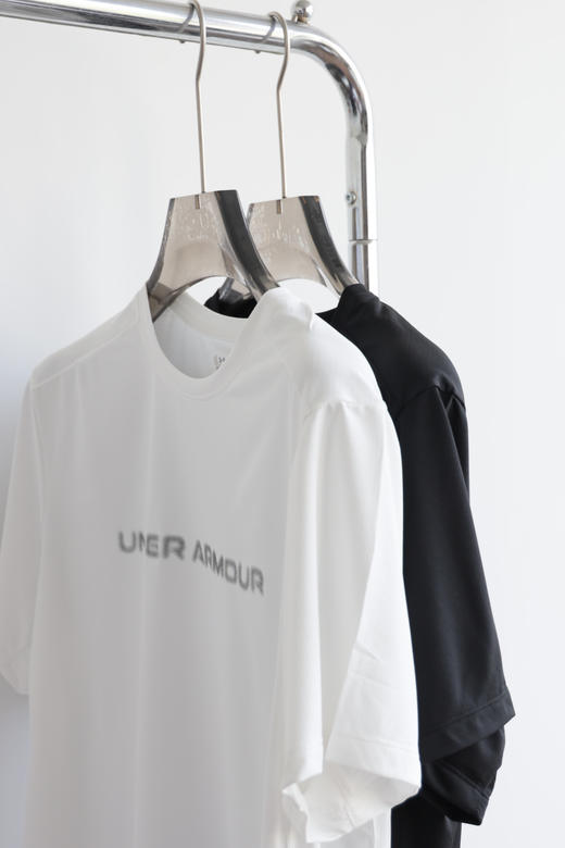 小安 轻量防晒速干夜光印花T TX561 商品图3