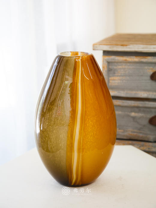 简约咖色花瓶 商品图0