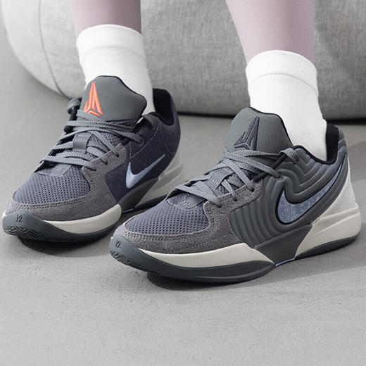 NIKE耐克 男女篮球鞋 FV5633-003 商品图3