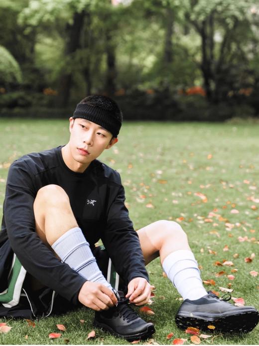 ARC 始祖鸟 家24春款户外男士RHO LT系列运动针织长袖衫 鸟家的保暖打底T！（SS） 商品图4