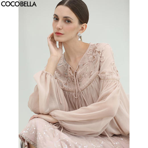 COCOBELLA名媛风玫瑰金盘花刺绣仙女上衣女仿真丝衬衫SR3212 商品图0