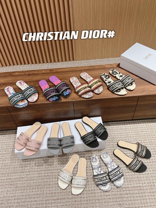 迪奥  春夏新款升级刺绣拖鞋 （DBG） 商品图0