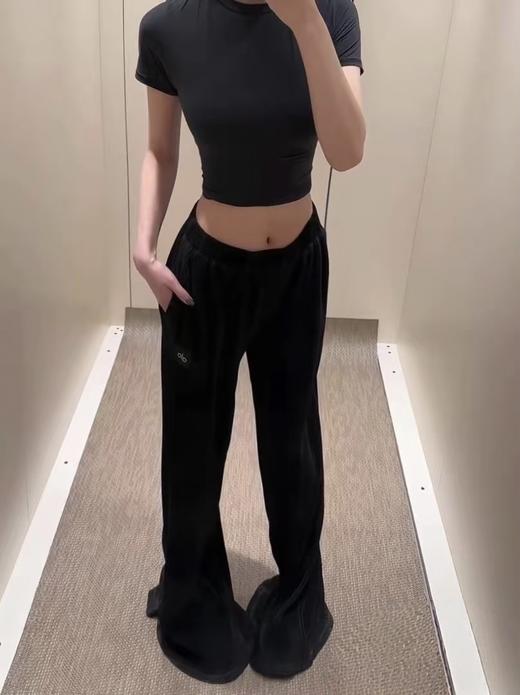 Alo 新品百褶松紧带休闲直筒裤（SS） 商品图6