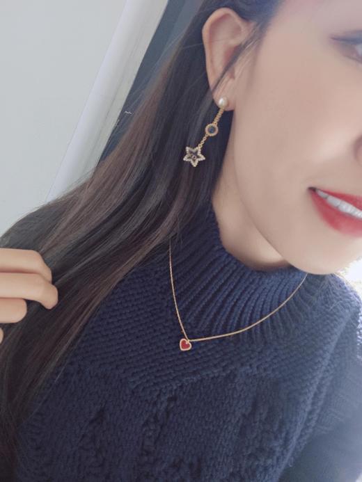 迪奥 25年早春Cruise最新款珠星星双坠耳钉（XTY) 商品图5