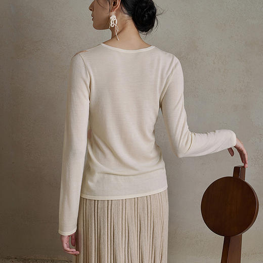 【林栖设计小店】（现货）慕斯绵羊毛拓印植物印花皮肤衣2025早秋新款t恤长袖打底女1953056 商品图2