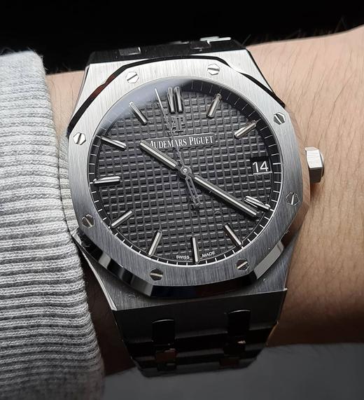 爱彼 离岸橡树系列15400ST.OO.1240ST.01 采用原版爱彼3120一体复刻机芯（ZT*SH） 商品图8