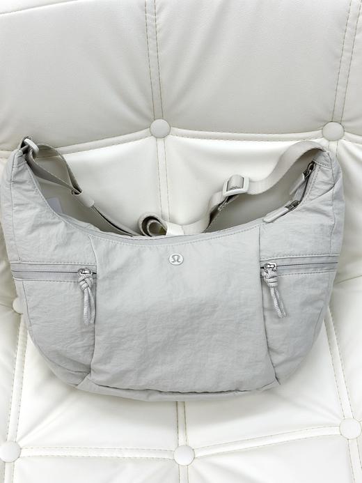 lululemon露露柜子最新款6L牛角包斜挎包饺子包可颂包（MT） 商品图2