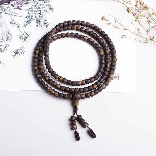 xy0420，5.8mm桶珠沉香108佛珠多圈手链项链 商品图1