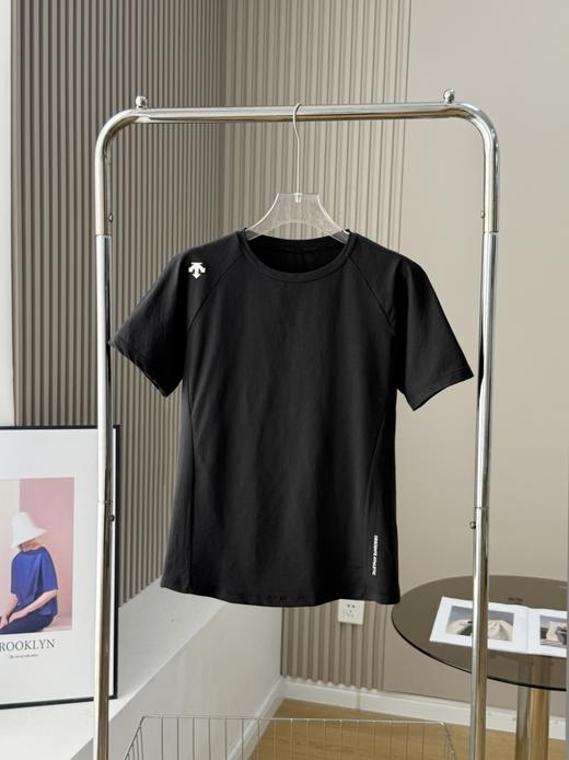 点此购买 迪桑特夏季女士短袖T恤 ly 323743 商品图1