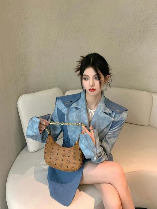 MCM  Aren Hobo小号半月包腋下斜挎包 （XM） 商品图3